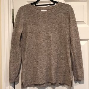 Knit sweater